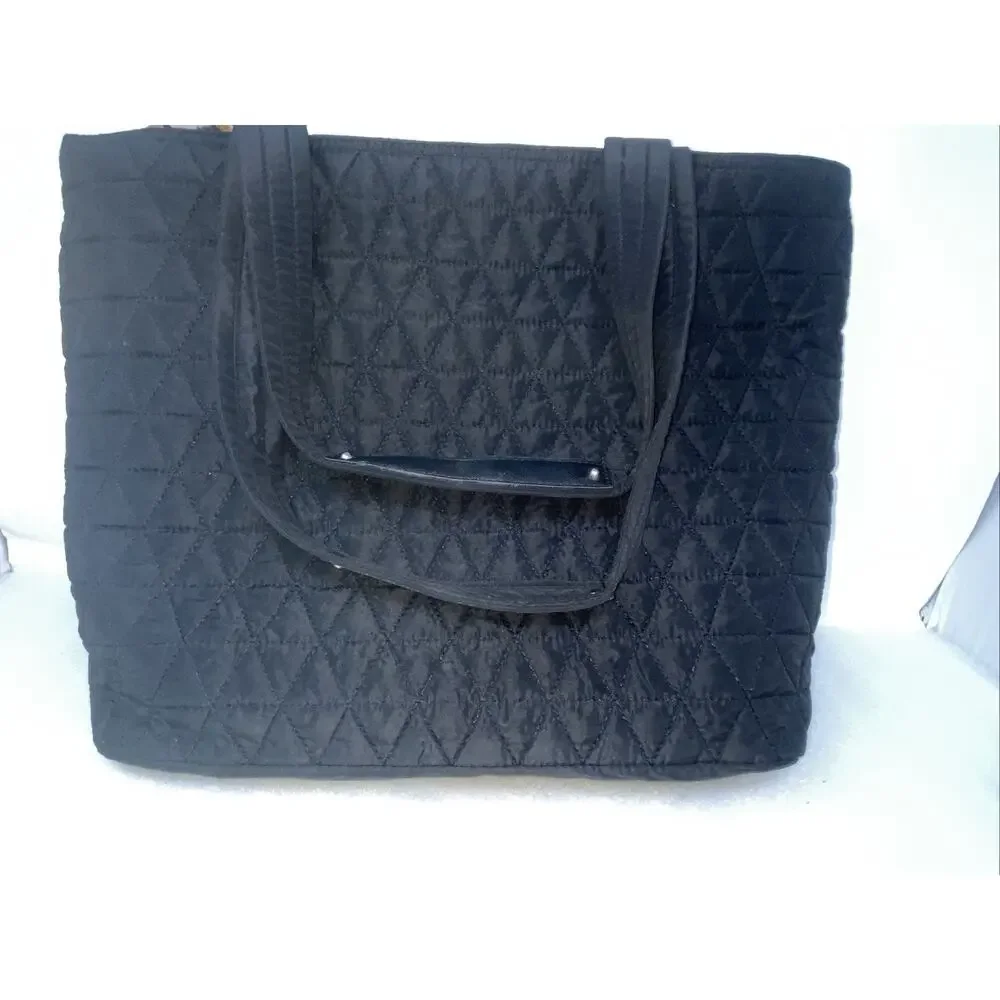 Quilted Luxe Insulated Laptop Bag with Zipper Front Pocket and Food Containers